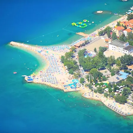 House Queens With Sea View 3* Selce